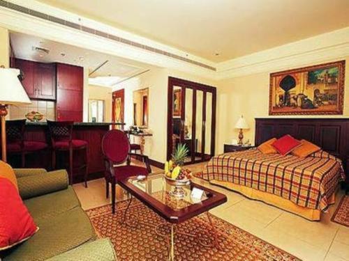 Al Sondos Suites By Le Meridien Dubaj Pokój zdjęcie